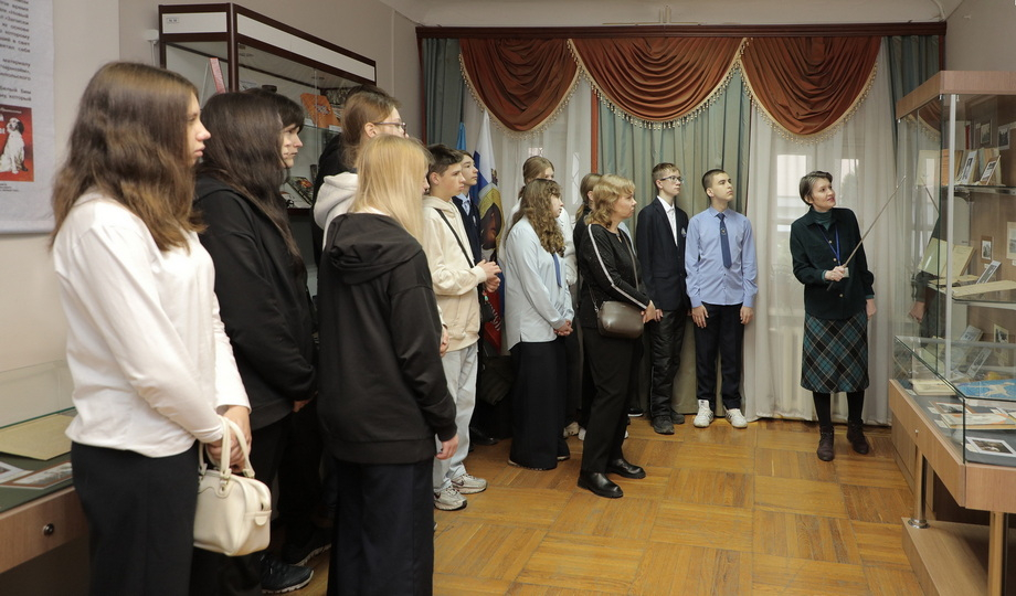 Экскурсия по выставке «Наш земляк Гавриил Троепольский»
