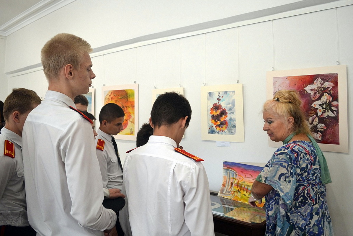 ВЫСТАВКА «ПОД БОЛЬШИМ ШАТРОМ ГОЛУБЫХ НЕБЕС»