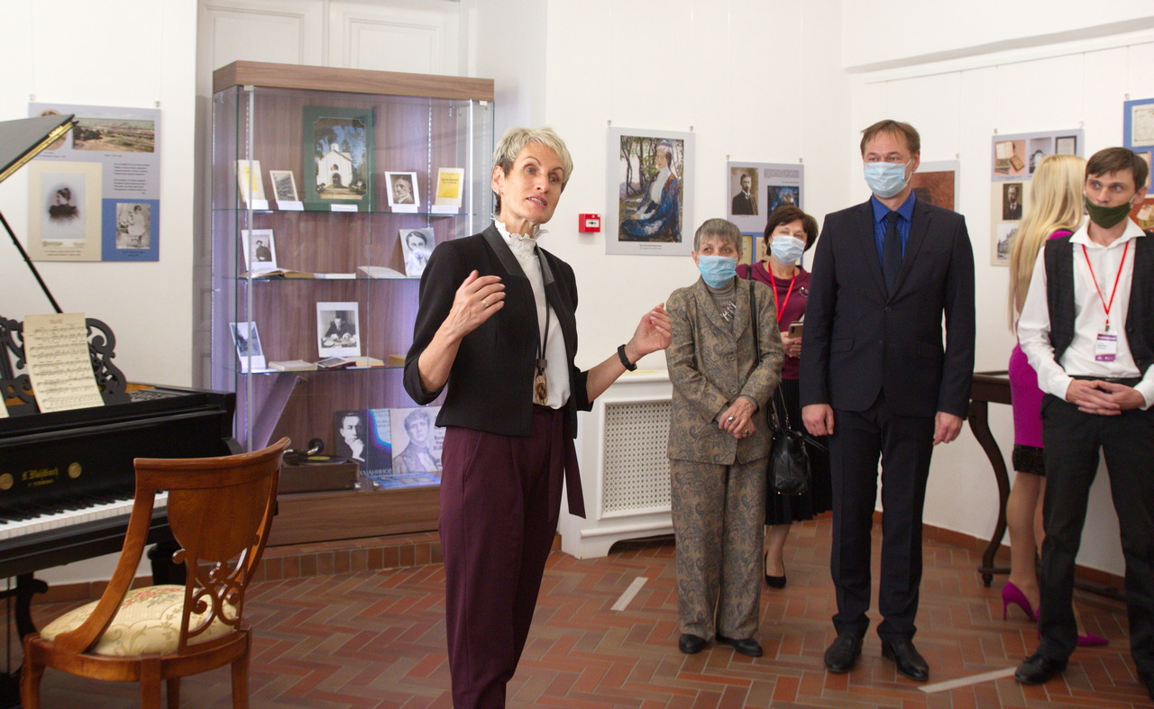 ВЫСТАВКА «Я ОЧЕНЬ РУССКИЙ ЧЕЛОВЕК. ЭТО С ГОДАМИ НЕ ПРОПАДАЕТ...»