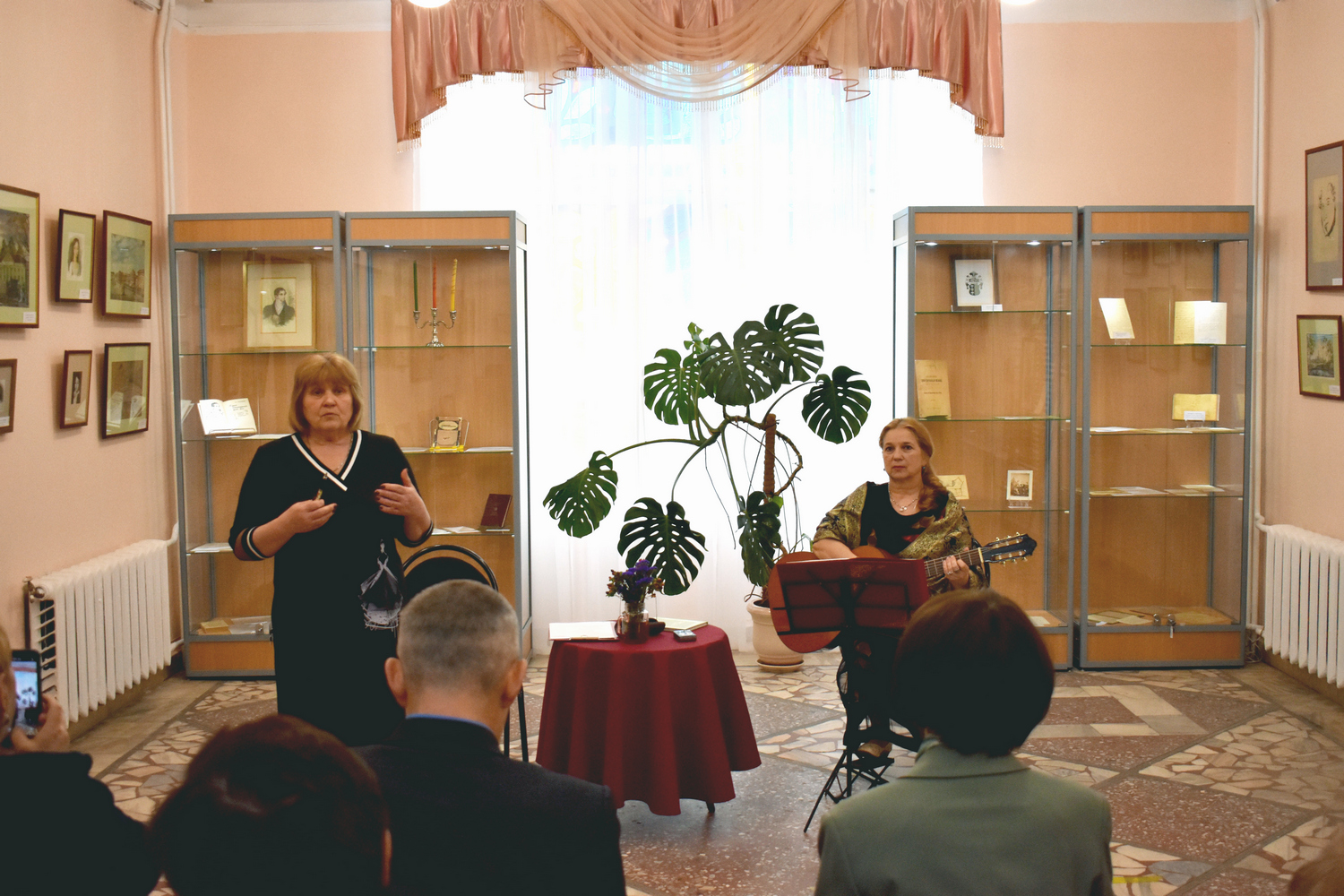 ВЫСТАВКА «О, ЭТО МИЛОЕ, ДАЛЕКОЕ БЫЛОЕ!»