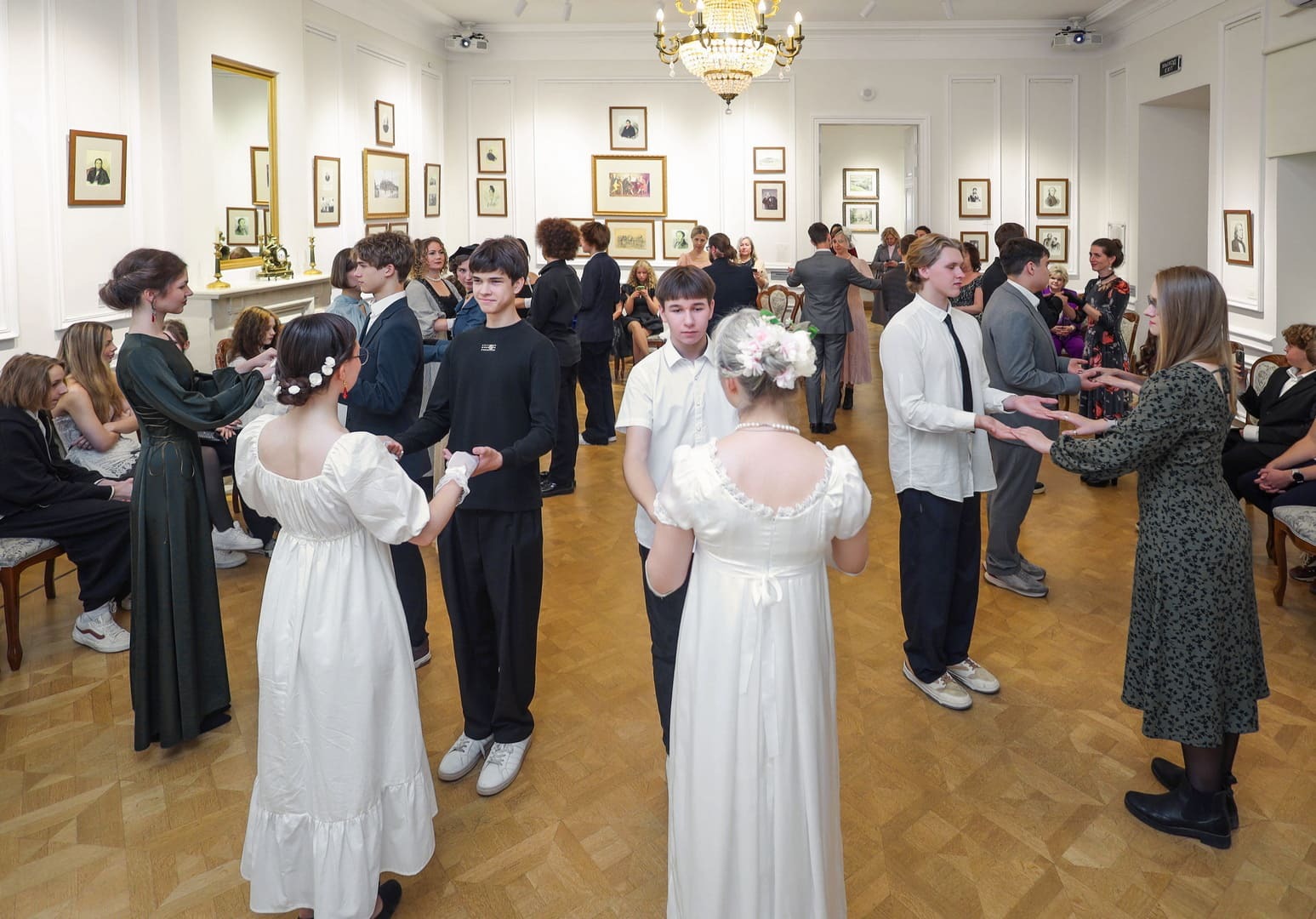 Бал в честь юбилея поэта Дмитрия Веневитинова