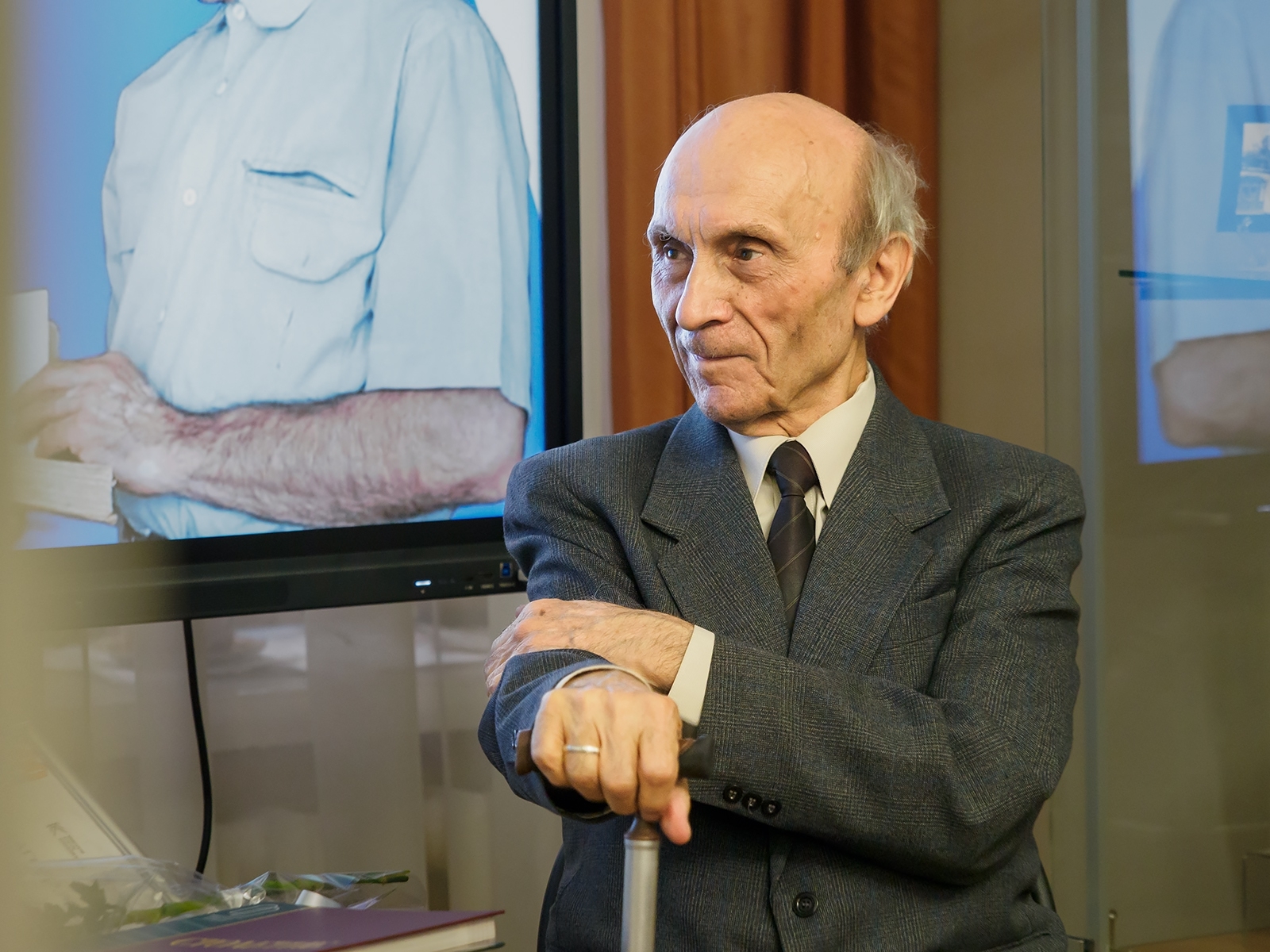 Творческий вечер «Покуда смыкаются звенья времён»