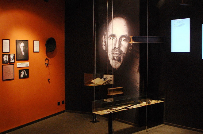 И всё, что будет, — только обещанье