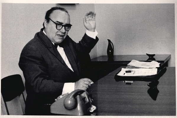 Фотопортрет Волохова Ф.С., погрудный, почти профиль. Редакция журнала "Подъем", 1972 г.