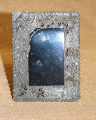 Рамка для фотографий, настольная, декорирована растительным орнаментом, Германия