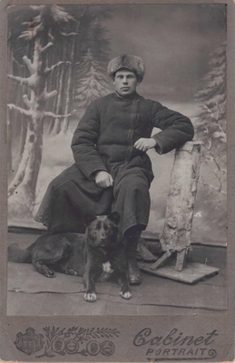 Фотография Л.Завадовского (подлинник) от 22 марта 1919 г. с автографом писателя.