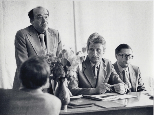 Фотография. Анчиполовский З.Я., Новичихин Е.Г., Ласунский О.Г., Воронежская областная библиотека им И.С. Никитина, май 1986 г.